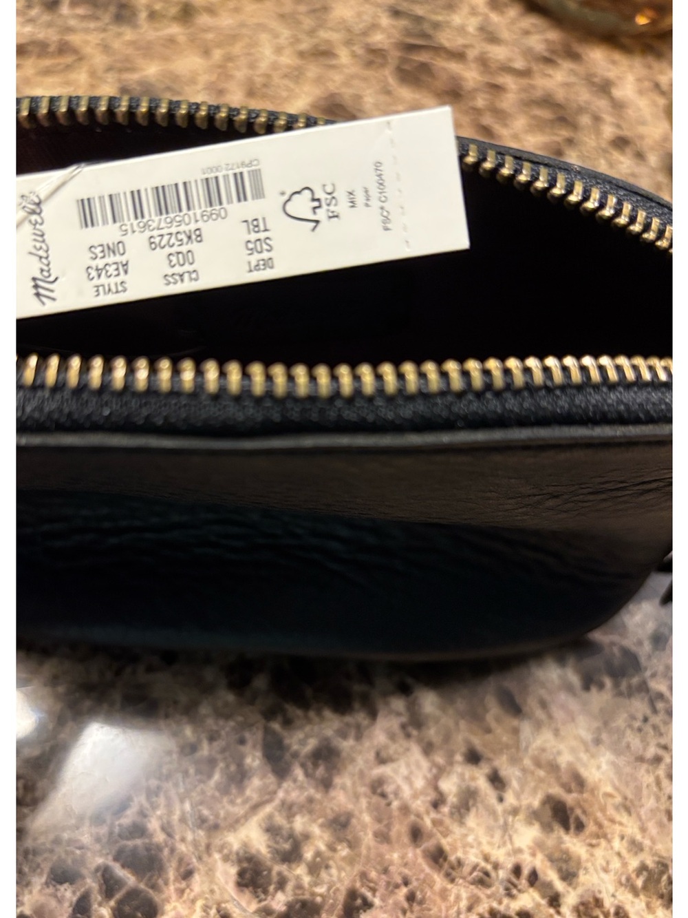 Madewell Black Leather Makeup Pouch Zip Around NWT - Picture 5 of 8